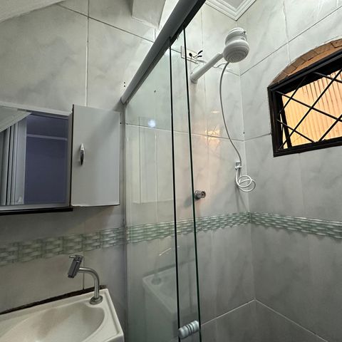 Casa à venda com 260m², 3 quartos e 4 vagasBanheiro Social