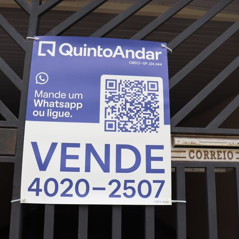 Casa à venda com 260m², 3 quartos e 4 vagasPlaca