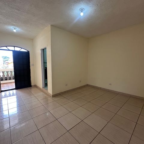 Casa à venda com 260m², 3 quartos e 4 vagasSuíte