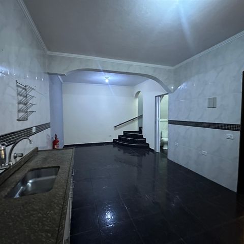 Casa à venda com 260m², 3 quartos e 4 vagasCozinha