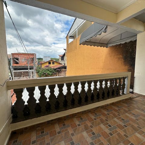 Casa à venda com 260m², 3 quartos e 4 vagasVaranda da Suíte