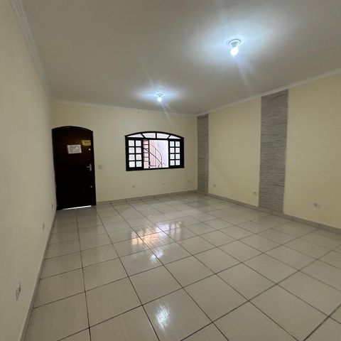 Casa à venda com 260m², 3 quartos e 4 vagasSala