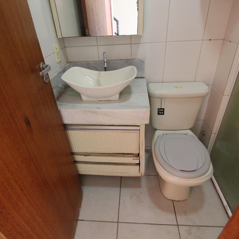 Apartamento à venda com 120m², 2 quartos e 1 vagaBanheiro Social