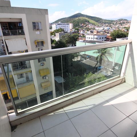 Apartamento à venda com 120m², 2 quartos e 1 vagaVaranda