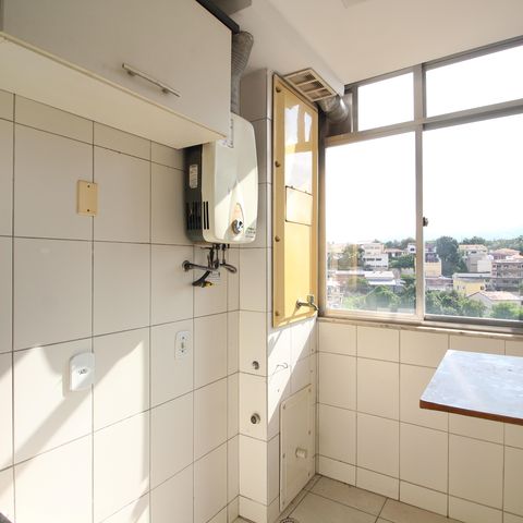 Apartamento à venda com 120m², 2 quartos e 1 vagaÁrea de Serviço