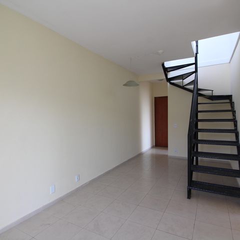 Apartamento à venda com 120m², 2 quartos e 1 vagaSala