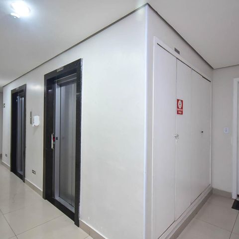 Apartamento à venda com 69m², 3 quartos e 2 vagas Apartamento à venda com 69m², 3 quartos e 2 vagasHall Social