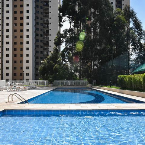 Apartamento à venda com 69m², 3 quartos e 2 vagas Apartamento à venda com 69m², 3 quartos e 2 vagasPiscina