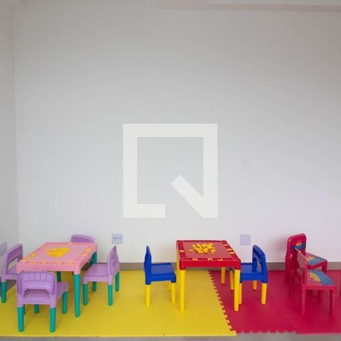 Apartamento à venda com 46m², 2 quartos e 1 vaga Apartamento à venda com 46m², 2 quartos e 1 vagaBrinquedoteca