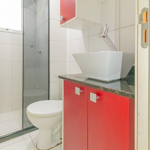 Apartamento à venda com 46m², 2 quartos e 1 vaga Apartamento à venda com 46m², 2 quartos e 1 vagaBanheiro