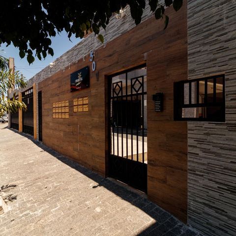 Apartamento para alugar com 55m², 2 quartos e sem vagaFachada