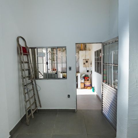 Casa à venda com 150m², 1 quarto e sem vagaSala