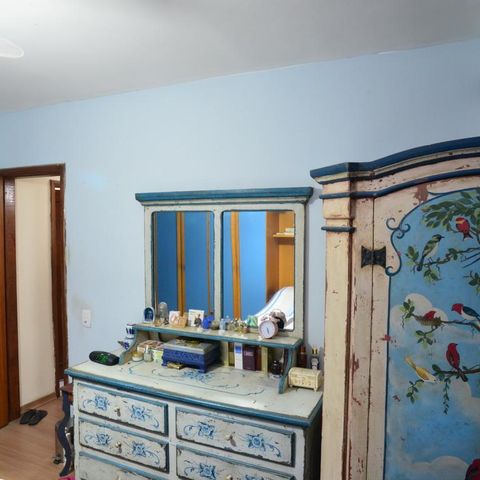 Casa de condomínio à venda com 250m², 3 quartos e 2 vagas Casa de condomínio à venda com 250m², 3 quartos e 2 vagasSuíte