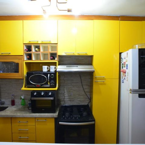 Casa de condomínio à venda com 250m², 3 quartos e 2 vagas Casa de condomínio à venda com 250m², 3 quartos e 2 vagasCozinha