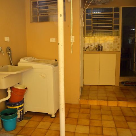 Casa à venda com 96m², 2 quartos e 1 vagaQuintal /Área de serviço 