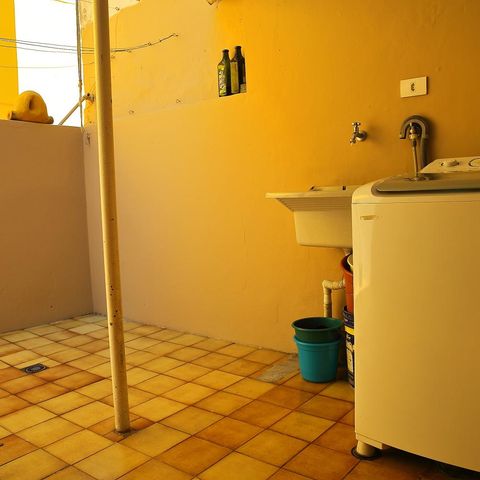 Casa à venda com 96m², 2 quartos e 1 vagaQuintal /Área de serviço 