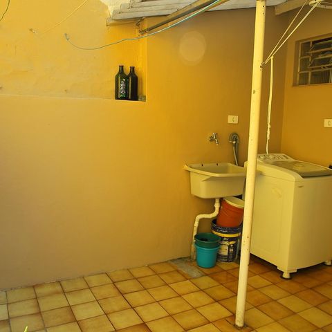 Casa à venda com 96m², 2 quartos e 1 vagaQuintal /Área de serviço 