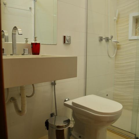 Casa à venda com 96m², 2 quartos e 1 vagaBanheiro 