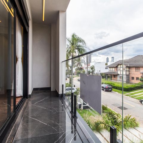 Casa de condomínio à venda com 542m², 6 quartos e 6 vagasVaranda