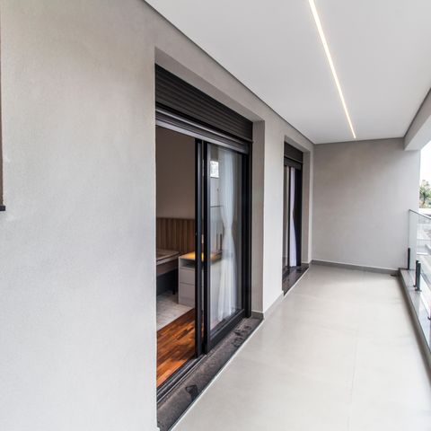 Casa de condomínio à venda com 542m², 6 quartos e 6 vagasVaranda