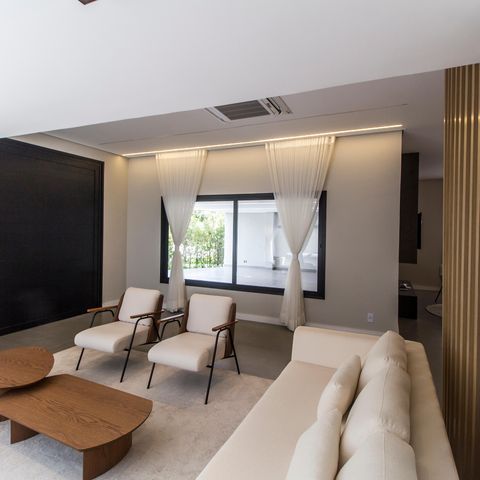 Casa de condomínio à venda com 542m², 6 quartos e 6 vagasSala 