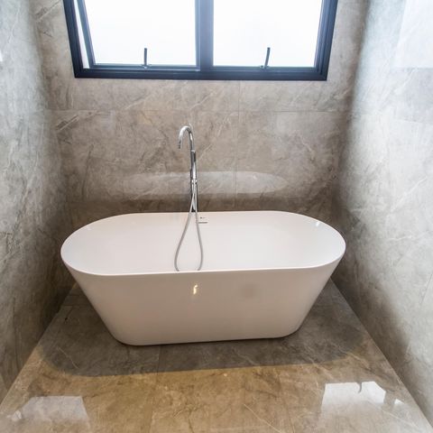 Casa de condomínio à venda com 542m², 6 quartos e 6 vagasDetalhe do banheiro
