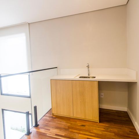 Casa de condomínio à venda com 542m², 6 quartos e 6 vagasCopa