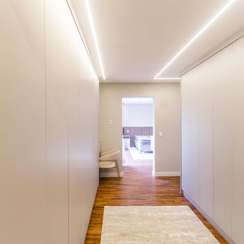 Casa de condomínio à venda com 542m², 6 quartos e 6 vagasCloset da suíte