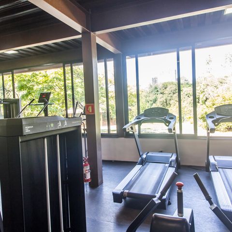 Casa de condomínio à venda com 542m², 6 quartos e 6 vagasAcademia