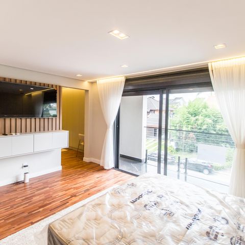 Casa de condomínio à venda com 542m², 6 quartos e 6 vagasSuíte master