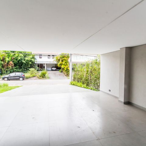 Casa de condomínio à venda com 542m², 6 quartos e 6 vagasGaragem
