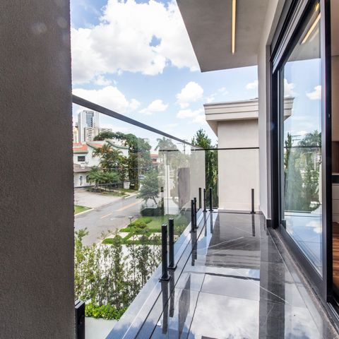 Casa de condomínio à venda com 542m², 6 quartos e 6 vagasVaranda