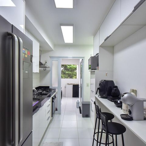 Apartamento à venda com 125m², 3 quartos e 2 vagasCozinha