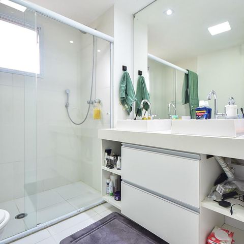 Apartamento à venda com 125m², 3 quartos e 2 vagasBanheiro Suíte 