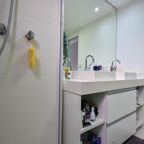 Apartamento à venda com 125m², 3 quartos e 2 vagasBanheiro Suíte 