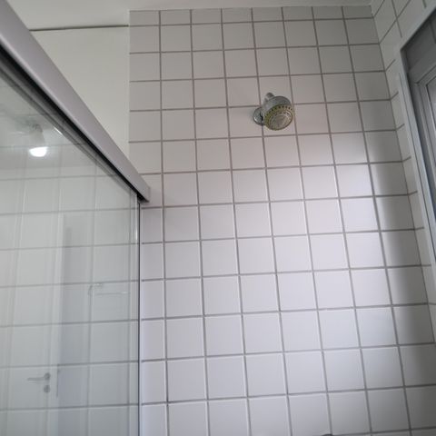Casa de condomínio para alugar com 220m², 3 quartos e 4 vagasBanheiro Suíte 2