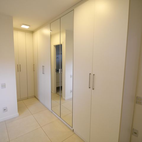 Casa de condomínio para alugar com 220m², 3 quartos e 4 vagasQuarto Suíte 3