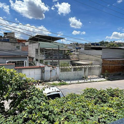 Casa para alugar com 300m², 4 quartos e 5 vagasTerraço