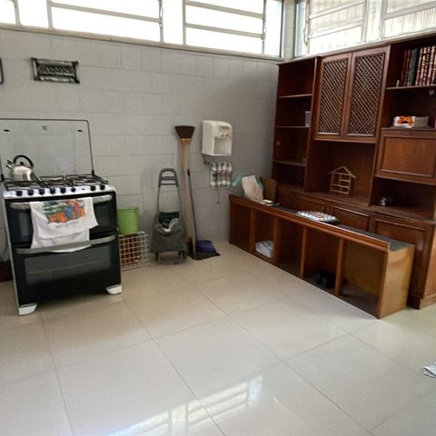 Casa para alugar com 300m², 4 quartos e 5 vagasCozinha