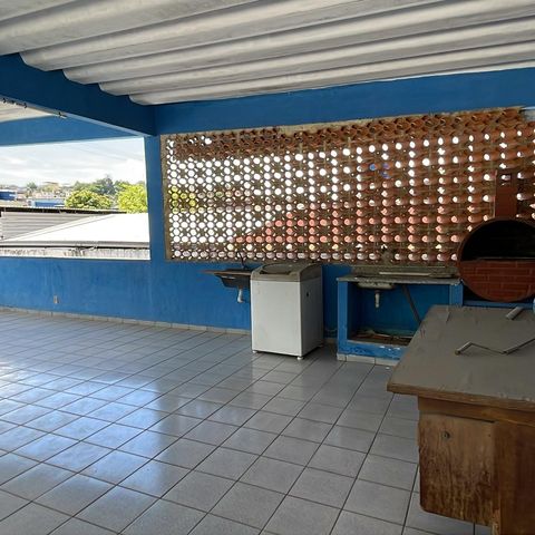 Casa para alugar com 300m², 4 quartos e 5 vagasTerraço
