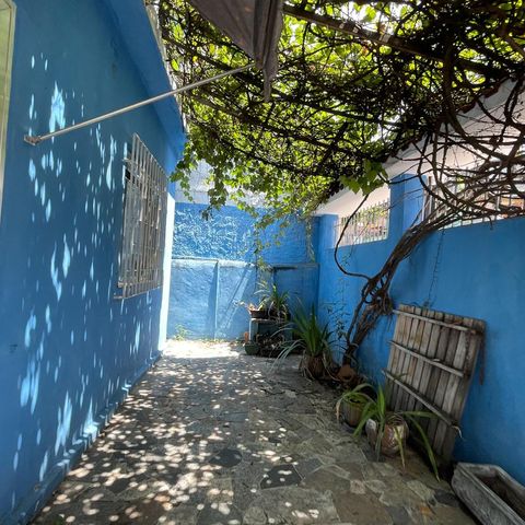 Casa para alugar com 300m², 4 quartos e 5 vagasQuintal