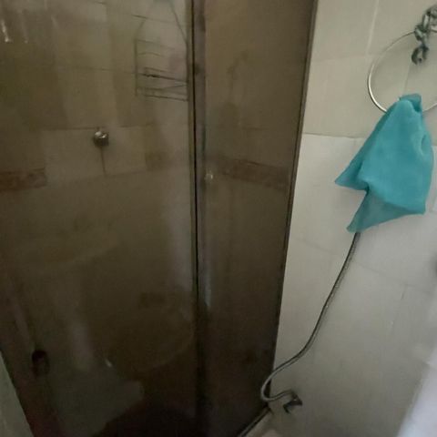 Casa para alugar com 300m², 4 quartos e 5 vagasBanheiro