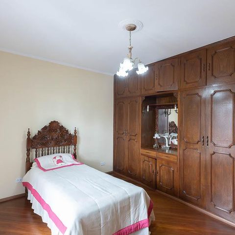 Casa à venda com 280m², 4 quartos e 8 vagasQuarto 2