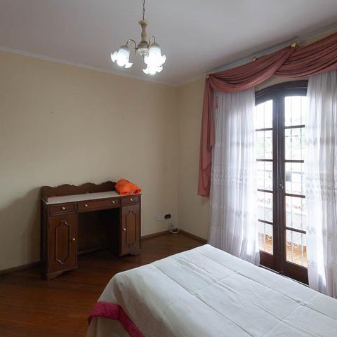 Casa à venda com 280m², 4 quartos e 8 vagasQuarto 2