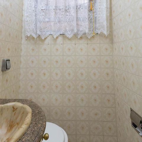 Casa à venda com 280m², 4 quartos e 8 vagasLavabo