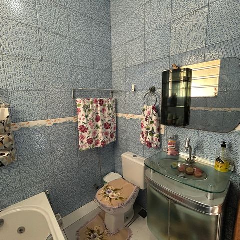 Casa para alugar com 100m², 3 quartos e 1 vagaBanheiro 1