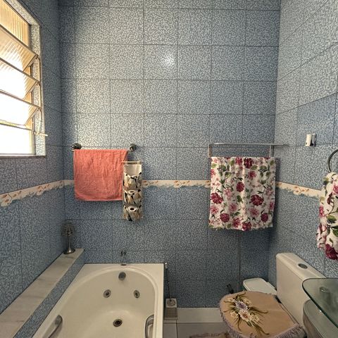 Casa para alugar com 100m², 3 quartos e 1 vagaBanheiro 1