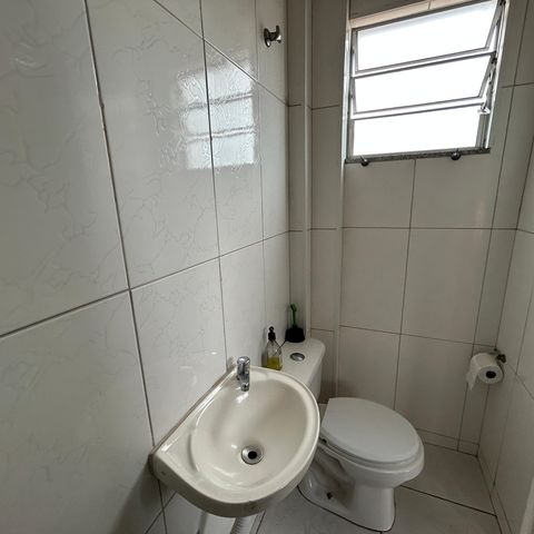 Casa para alugar com 100m², 3 quartos e 1 vagaBanheiro 2