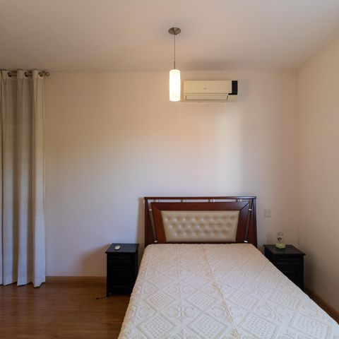 Casa à venda com 254m², 3 quartos e 2 vagasSuíte