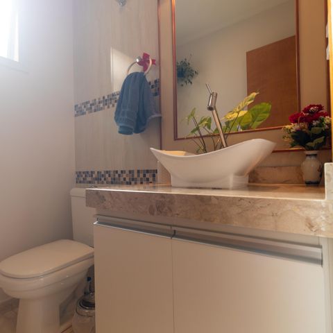Casa à venda com 254m², 3 quartos e 2 vagasLavabo